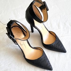 Jessica Simpson black heels